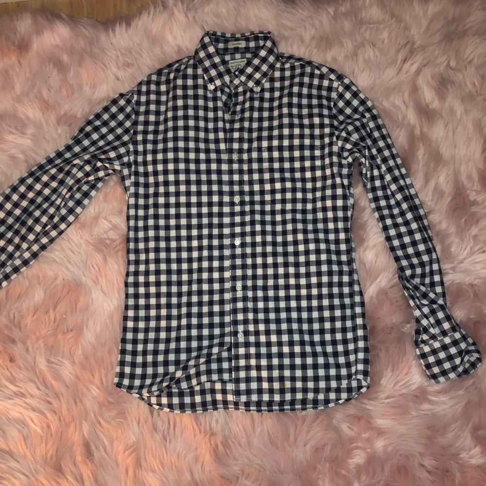 J Crew Black and White top!